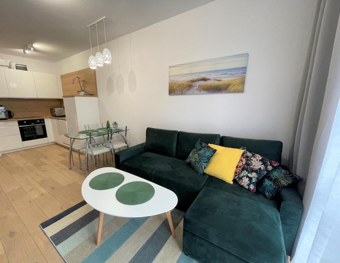 Al-Dom Apartament Ogrodowa Bocianie Gniazdo Z Garazem Kolberg Exterior foto